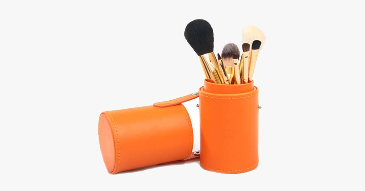 7 Piece Make Up Brush Set In Four Color