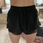 2-in-1 Flowy Fitness Shorts