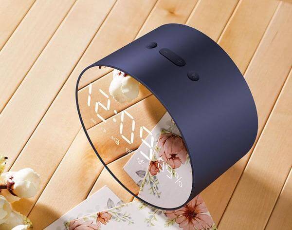 Bluetooth Speaker Mirror With Perfect Lighting Timing
