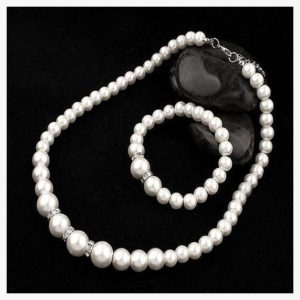 Classic Pearl Necklace Set