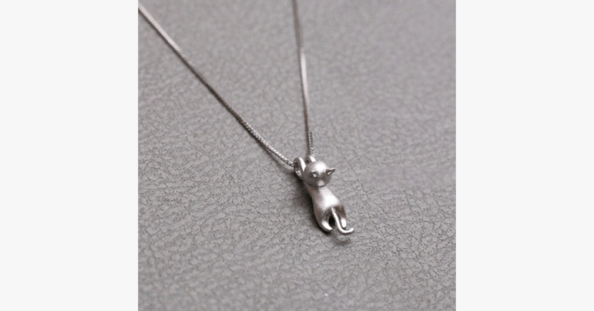 Climbing Cat Pendant Made Especially For Pet Lovers Simple Yet Absolutely Unique