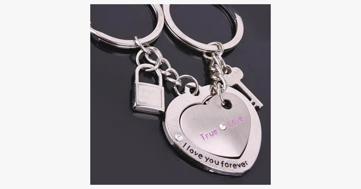 Couples Key And Lock Keychain