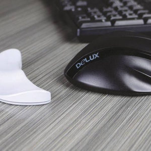 Get Sticky With Your Mouse Comfortably With Silicone Wrist Rest