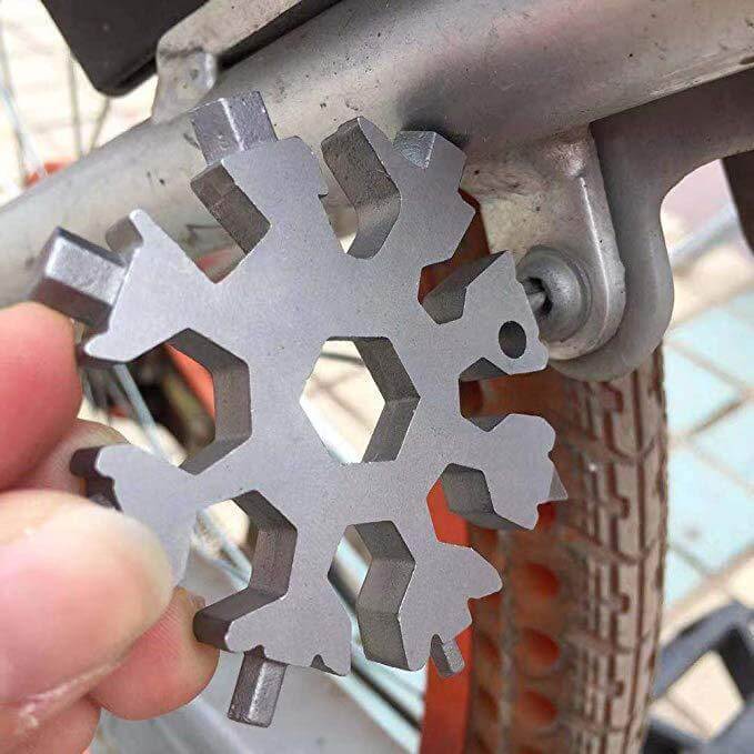 Snowflake Keychain Multitool