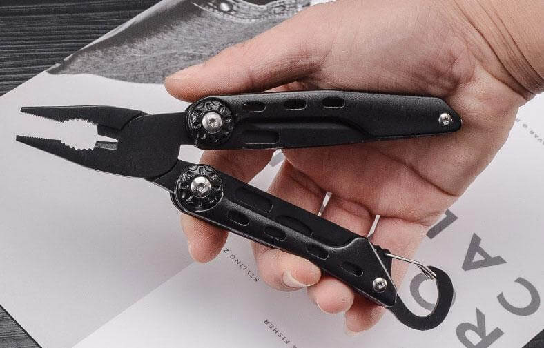 Survive Trials Tribulations With One Handed 9 In 1 Edc Multitool