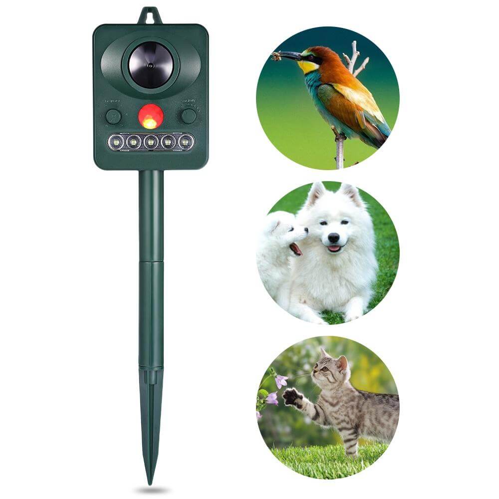 Ultrasonic Animal Repeller Solar Electronic Squirrel Rodent Repellent