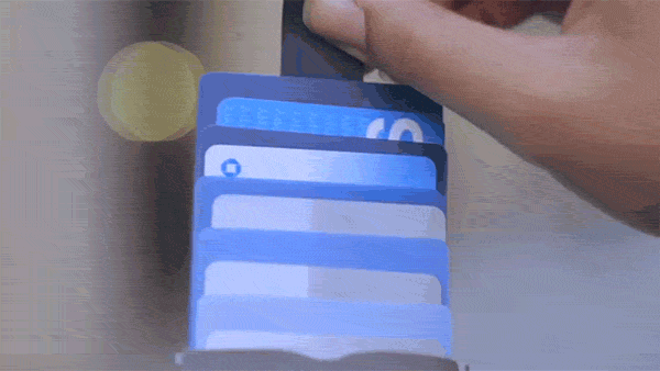 Cascading Pull Tab Case – Access All Your Cards with a Simple Pull