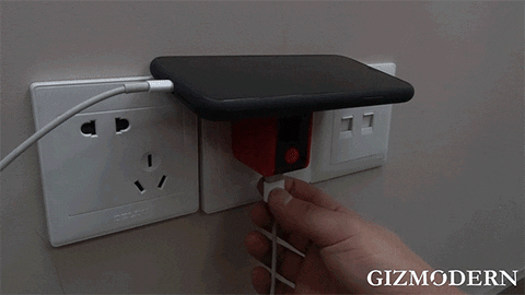 Dual USB Wall Charger to Show You Its Performance
