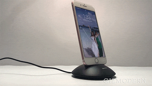 Minimalist Lightning/Type-C Charging Stand Built For Convenience